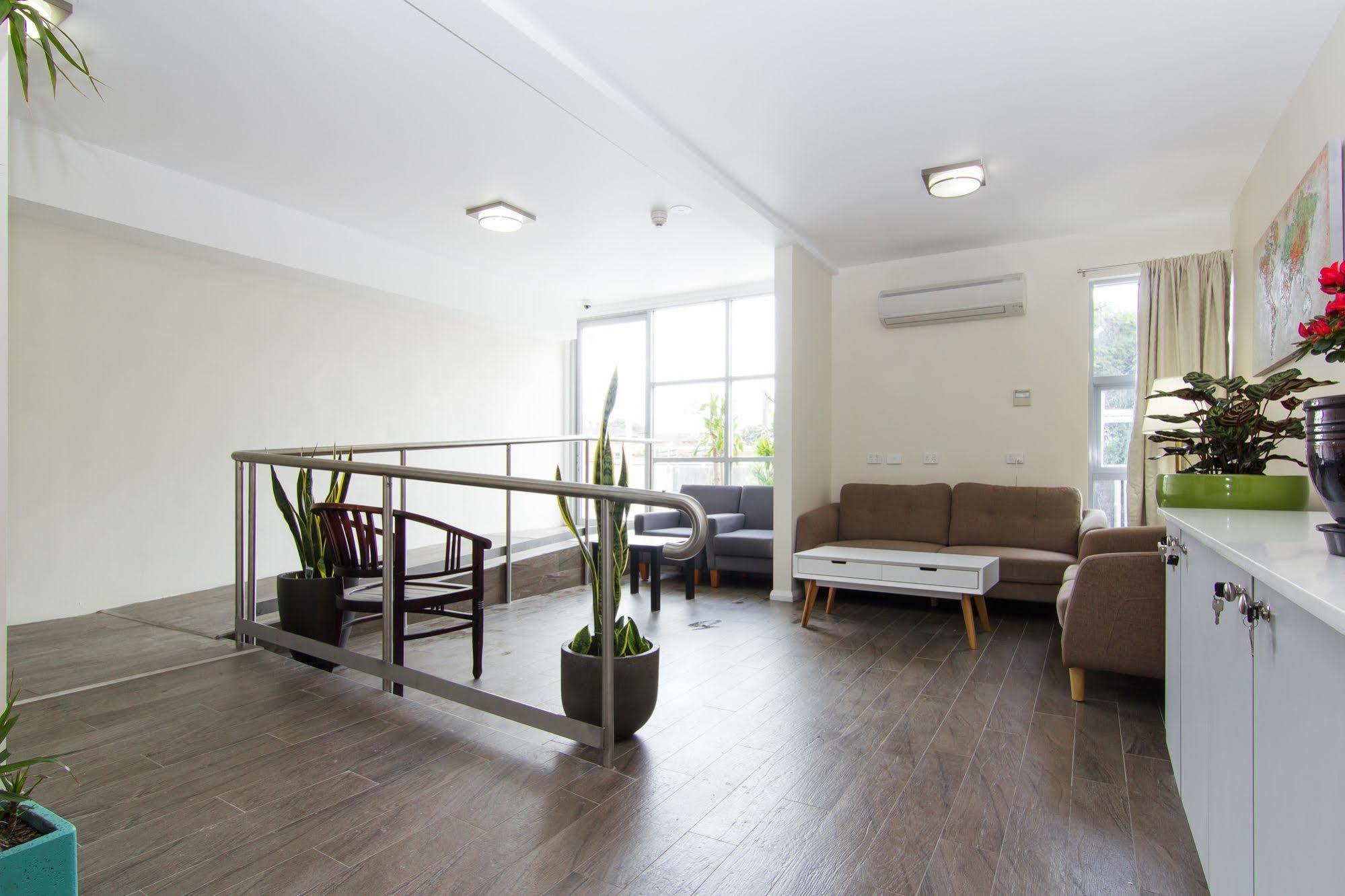 Shilla Lodge Burwood Extérieur photo